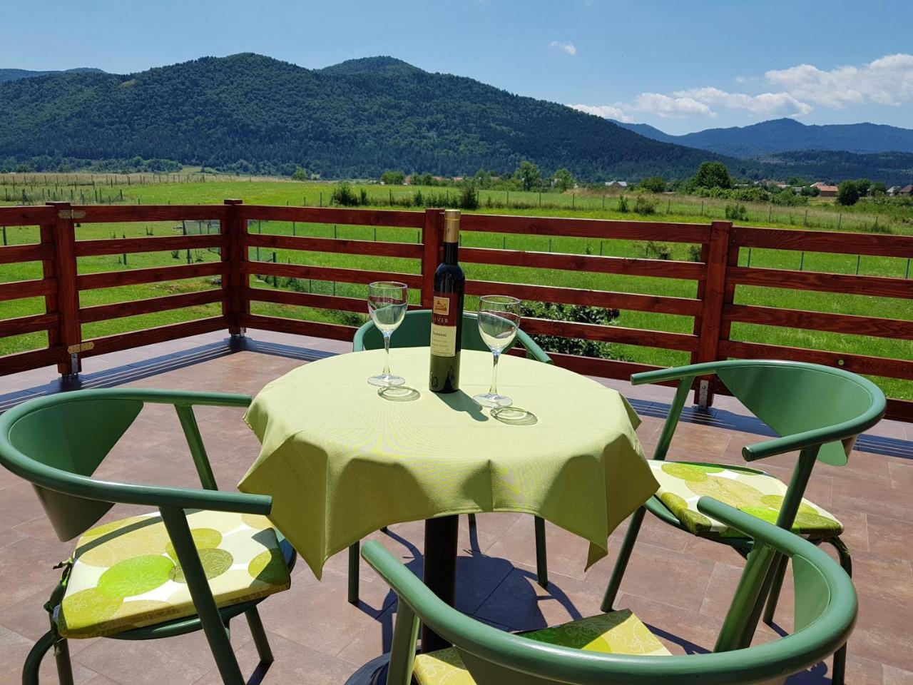 Apartman Miramare Otočac Esterno foto